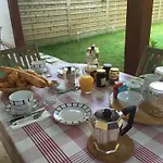 Bed & Breakfast Chez Phil Et Dom