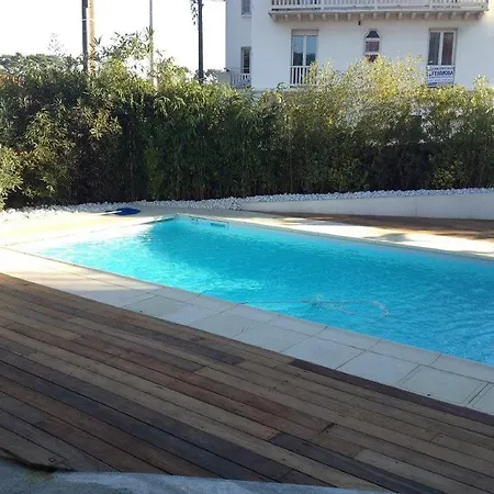לינה וארוחת בוקר Chez Phil Et Dom