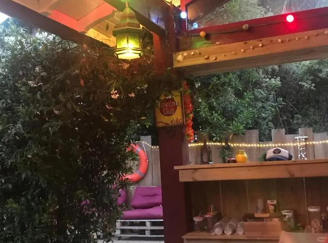 Chez Phil Et Dom 3* 比亚里茨