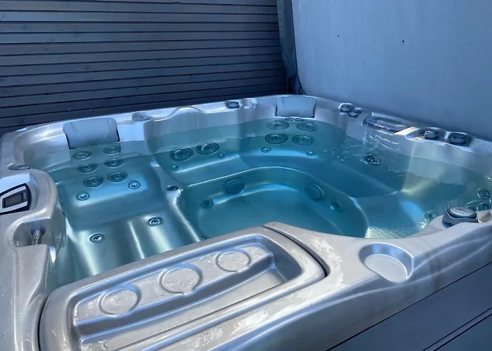 Chez Phil Et Dom Bed and breakfast Biarriz