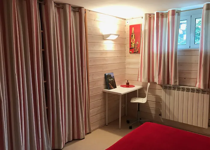 Chez Phil Et Dom Bed and breakfast 3*