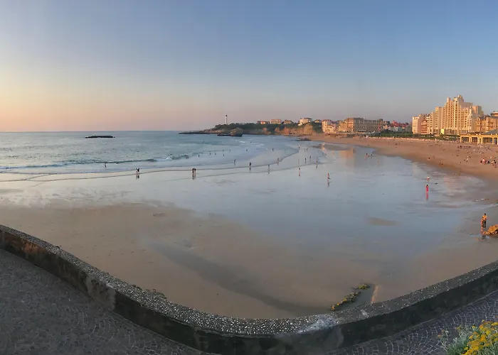 Chez Phil Et Dom 3* Biarriz