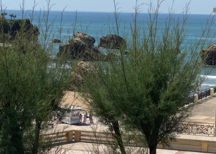 Chez Phil Et Dom Frühstückspension